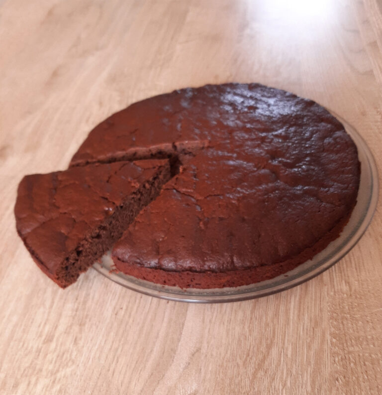 Lire la suite à propos de l’article Délicieux gâteau vegan chocolat courgette